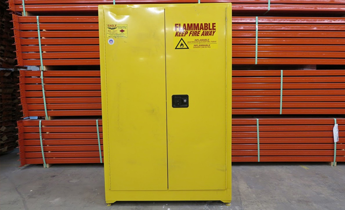 SCRATCH & DENT FLAMMABLE CABINETS